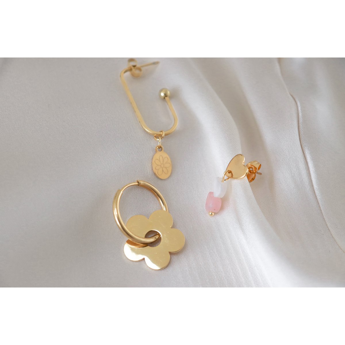 Herz-Ohrstecker – Gold