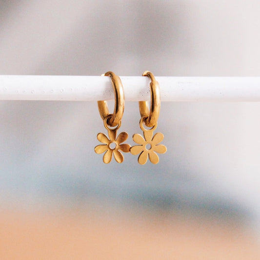 Creolen mit Gänseblümchen - Gold