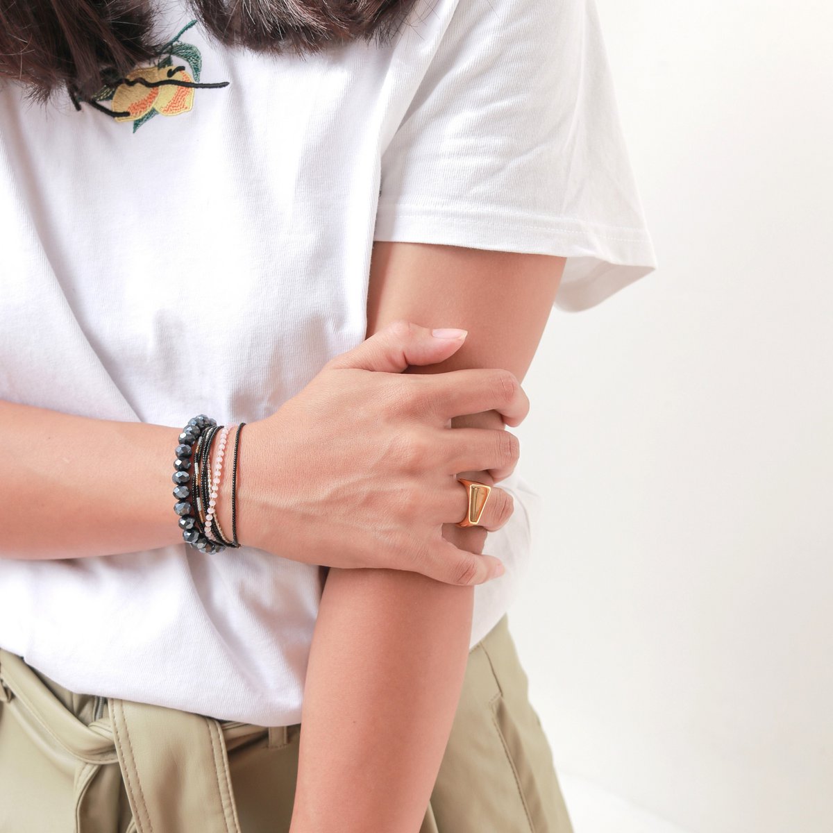 Minimalistischer Dreiecks-Statement-Ring - 18k vergoldet