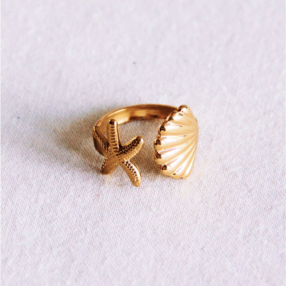 Offener Ring mit Seestern und Muschel