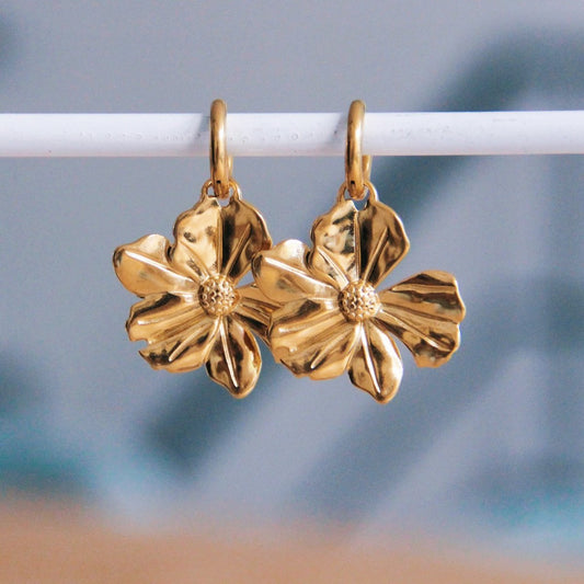 Creolen mit XL-Blume