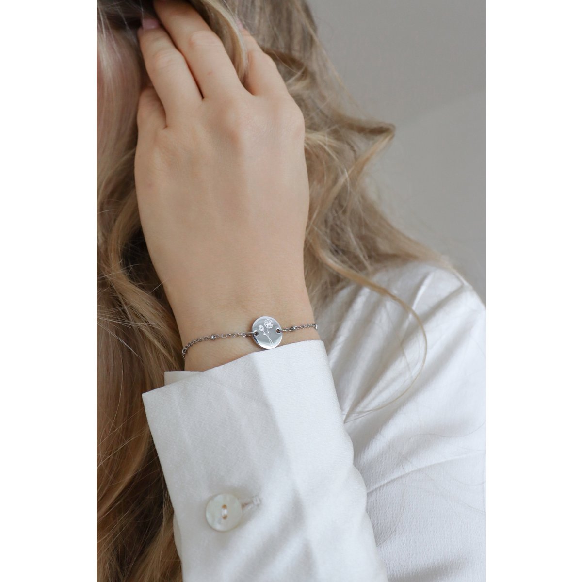 Silbernes Geburtsblumen-Armband (kann pro Monat bestellt werden)