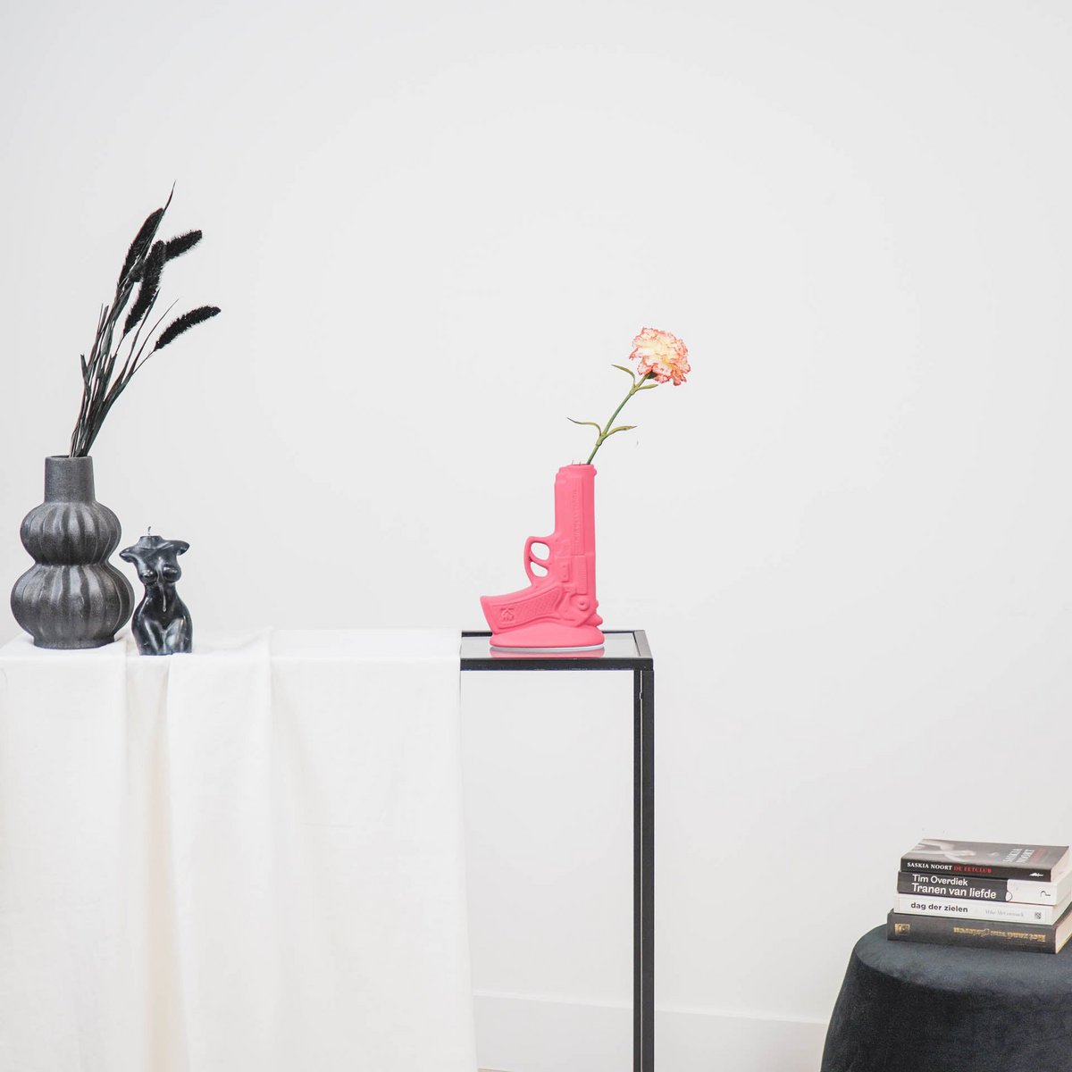 Vase - Gun - Neon Pink - 15x9x23cm