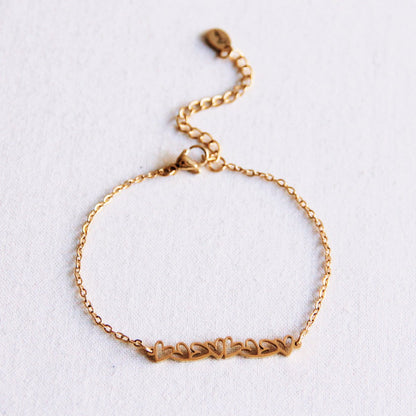 Armband mit Herzen